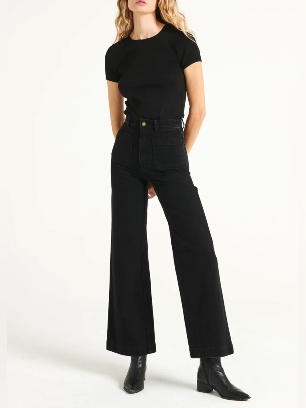 Rolla’s Sailor Wide Leg Jeans In Rinse Black Size 25